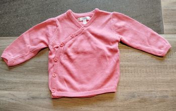 Gilet cache-coeur taille 6 mois
