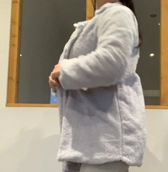 Manteau en fourrure - photo numéro 2