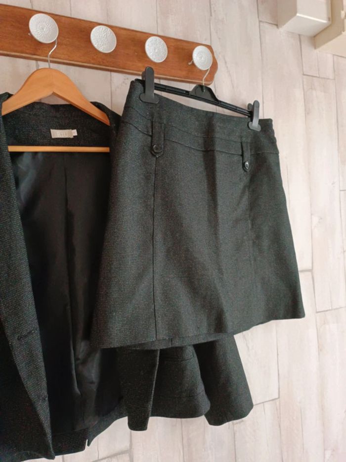 Ensemble blazer et jupe - photo numéro 2