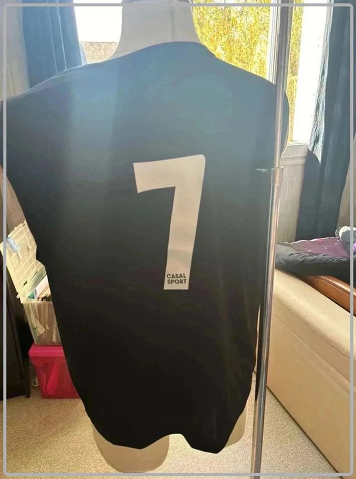 T shirt taille 40/42 - photo numéro 4