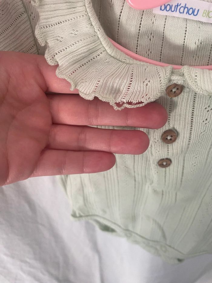 Bodie avec col - taille 1 mois - photo numéro 4