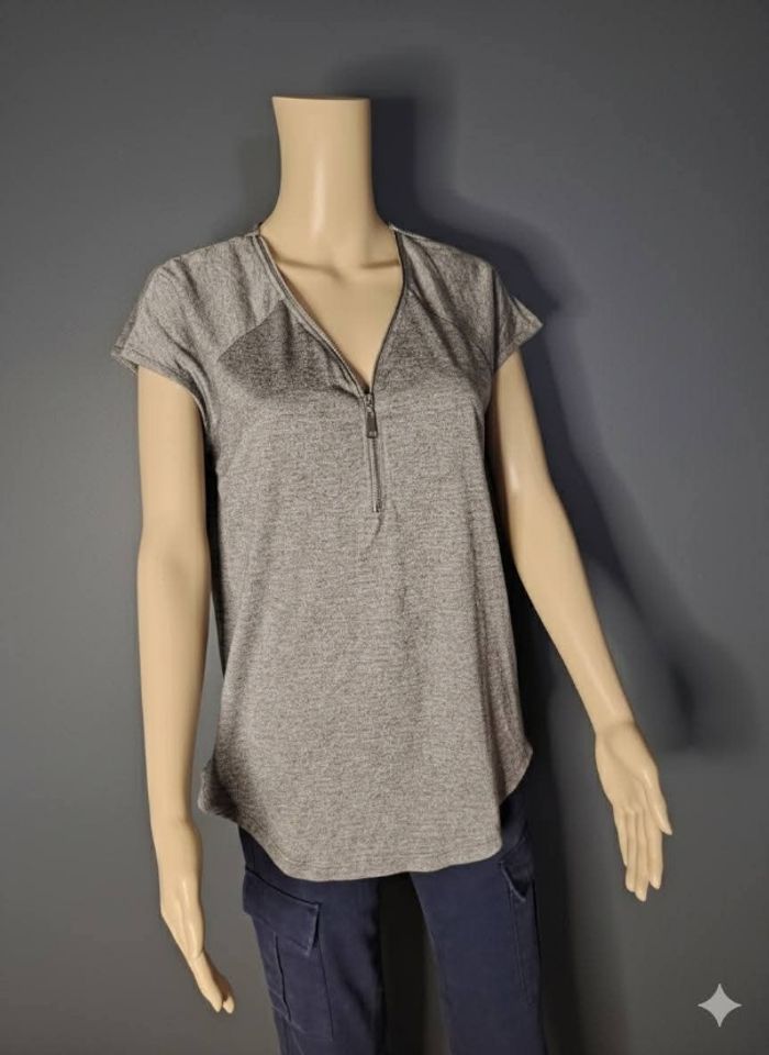 Top gris chiné Ardene avec zip – Taille S/P – Neuf avec étiquette
