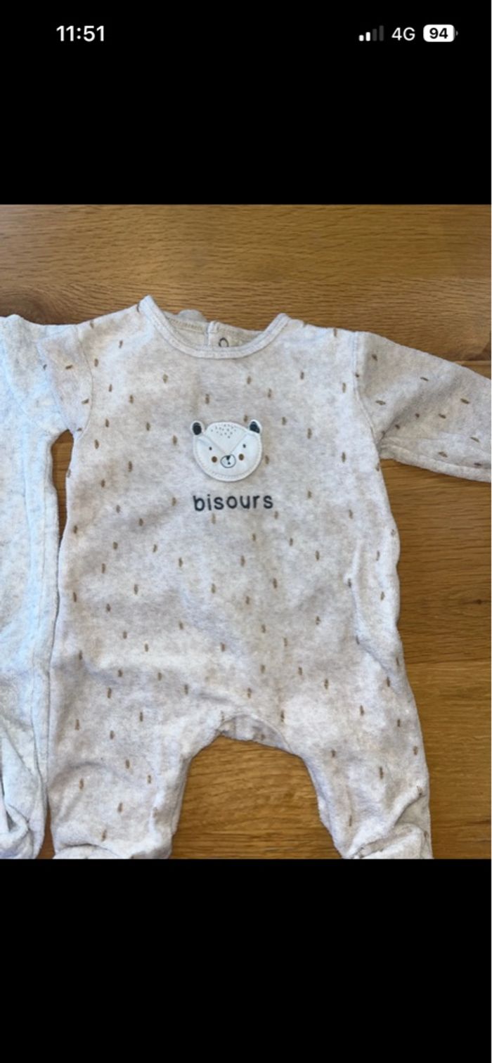 2 pyjamas mixte 1 mois - photo numéro 3