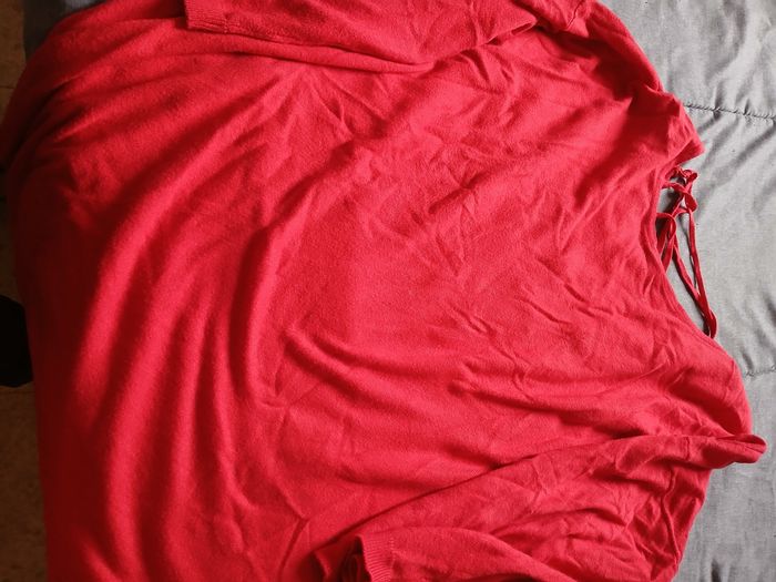 Pull rouge  46 48 - photo numéro 2