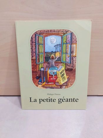 🌺 Livre (école des loisirs) : La petite géante