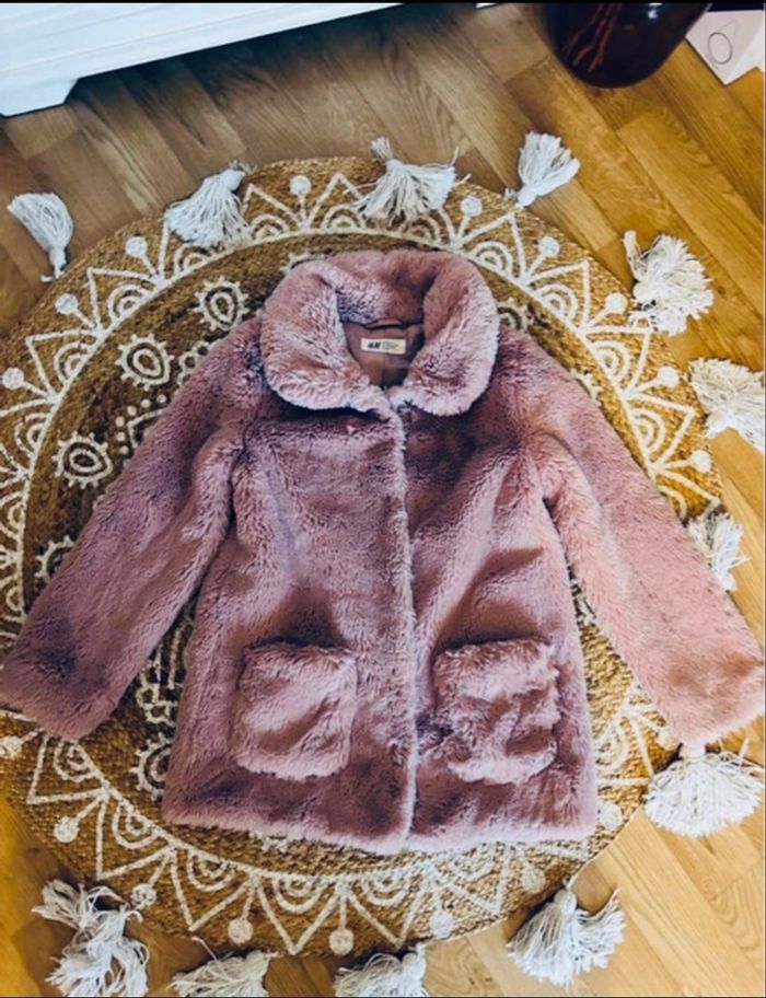 Manteau duveteux fille 7/8ans - photo numéro 3