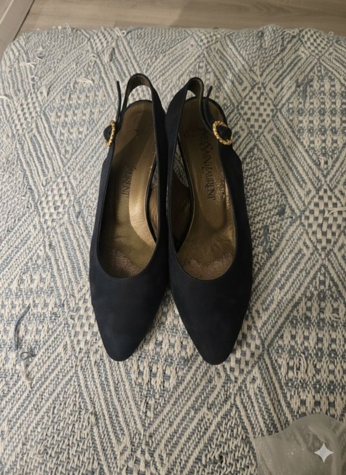Escarpins Slingback Yves Saint Laurent Vintage en Daim Bleu Marine - T. 37.5 - photo numéro 8