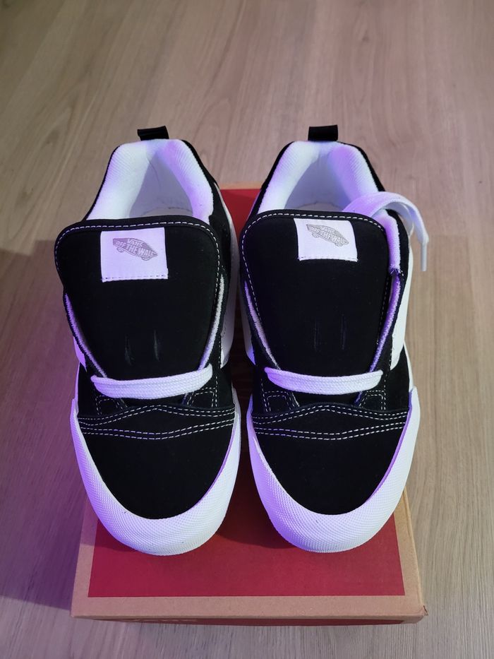 Baskets Vans modèle Knu Skool - photo numéro 2