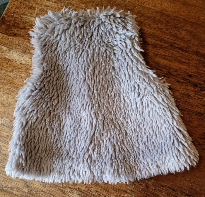 Gilet sans manches Winnie- taille 9 mois- Disney Baby - photo numéro 2