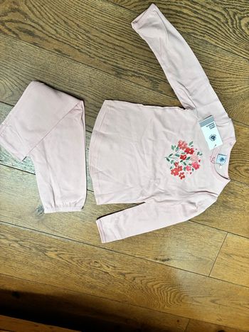 Pyjama neuf 