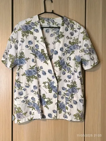 Chemise blanche fleurie (44)