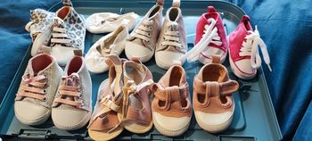 7 paire chaussure bébé