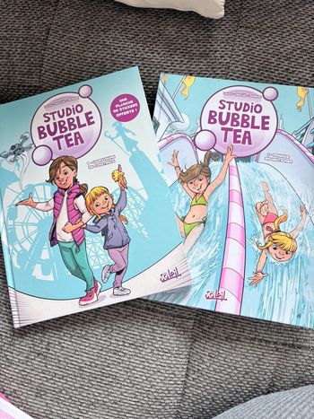 Lot 2 bandes dessinées studio bubble  tea