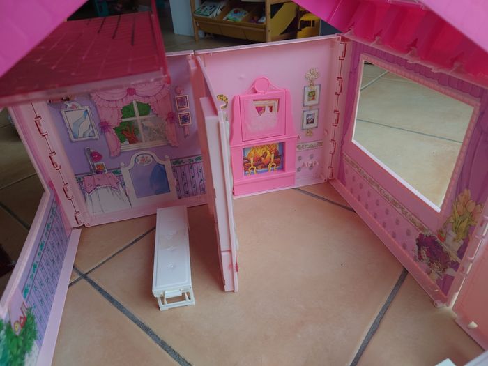 Maison valise Barbie - photo numéro 3