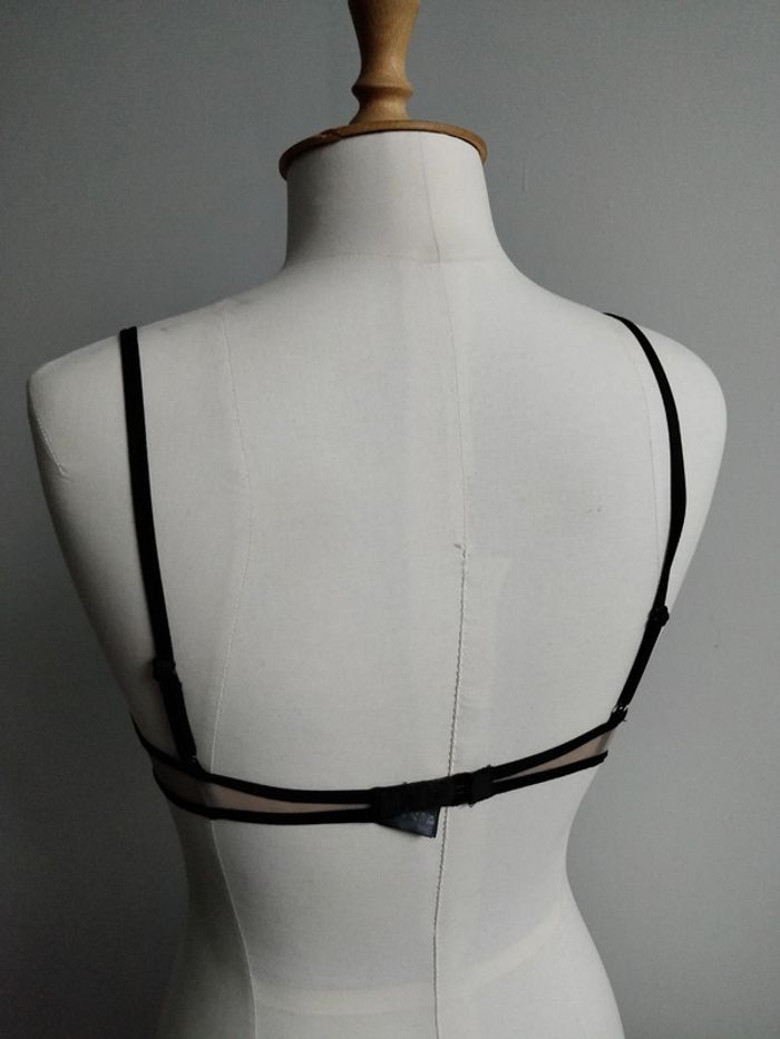 Soutien gorge dentelle noir et nude - photo numéro 4