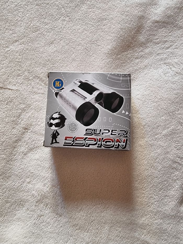 Jumelle super espion - photo numéro 2