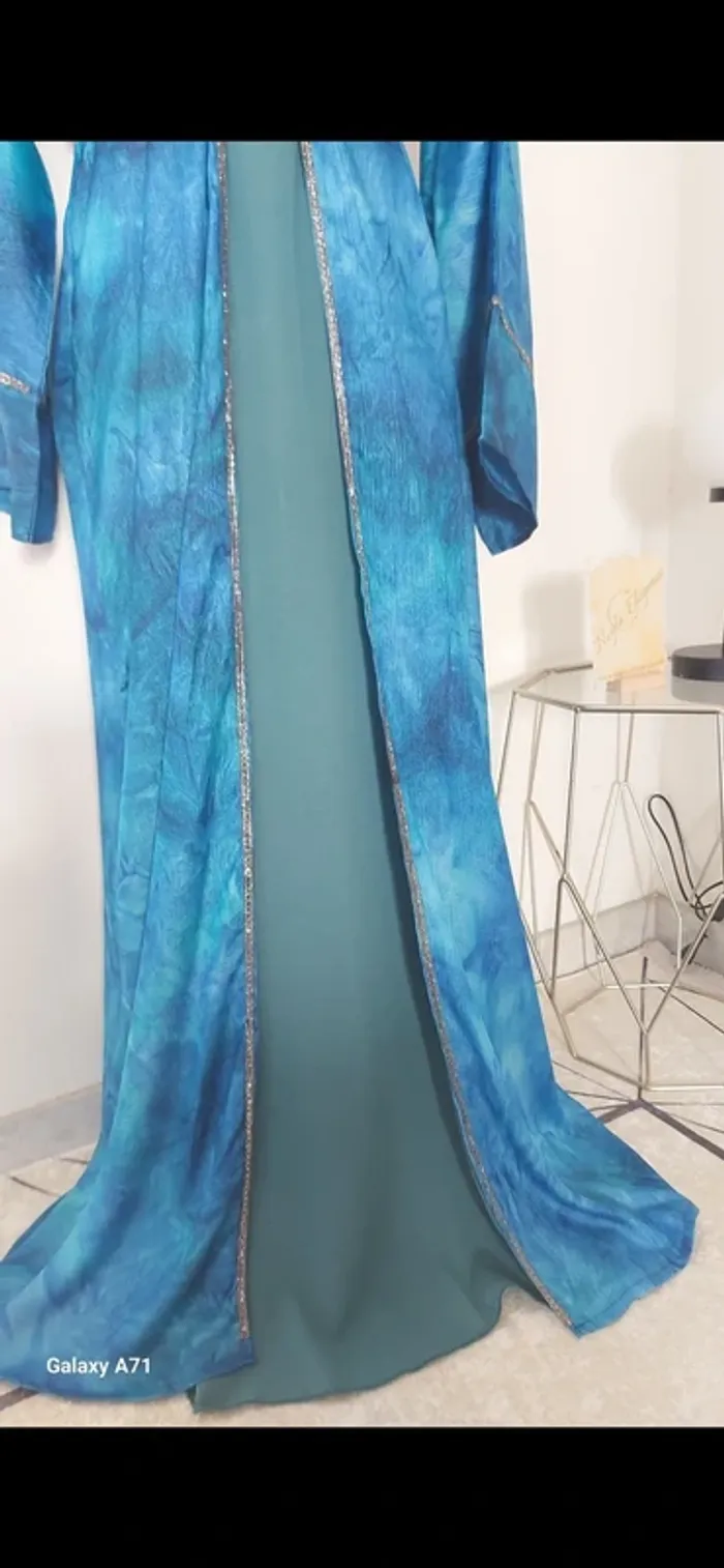 Set kimono bleu Emirats chic neuf - photo numéro 3