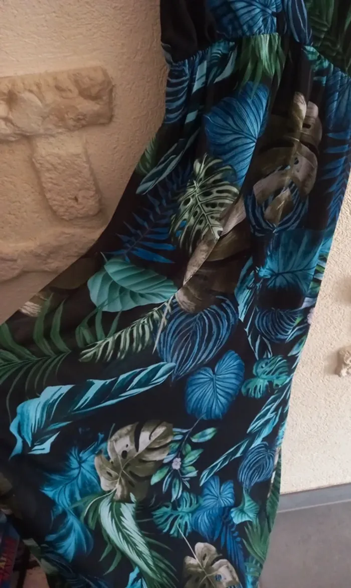 Robe taille 42 - photo numéro 2