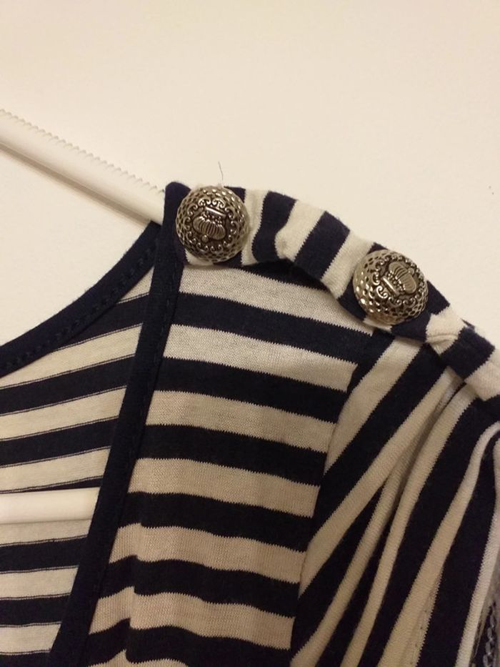 Robe bleue marine - photo numéro 2