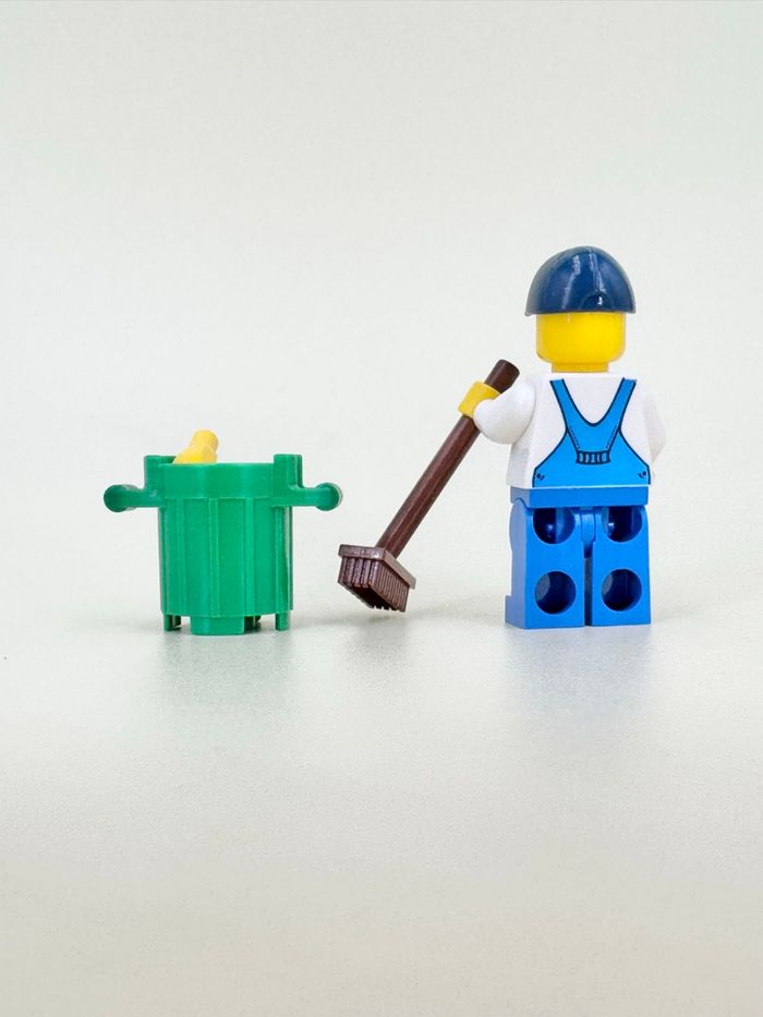 Lego Figurines City : Agent de Propreté des Plages équipé - NEUF - photo numéro 3