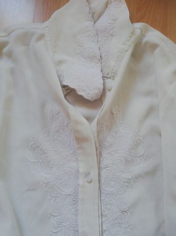 Chemise brodée