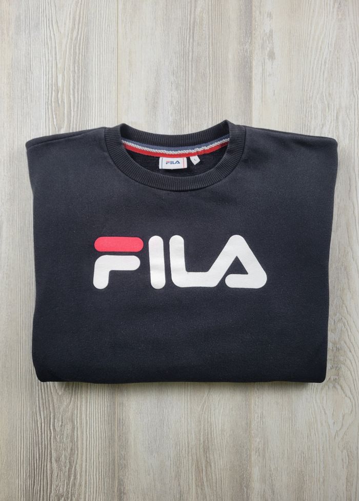 Sweat FILA noir – Logo XXL – Taille L – Excellent état