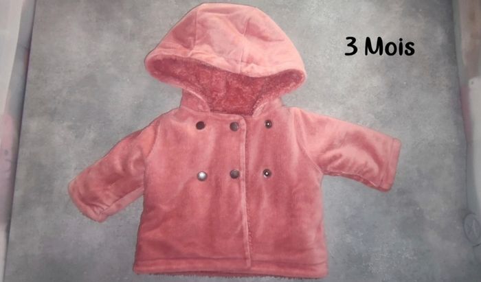 Lot vestes bébé fille plusieurs tailles - photo numéro 2
