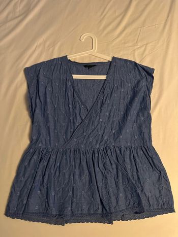 Blouse cache cœur Cortefiel manches très courtes