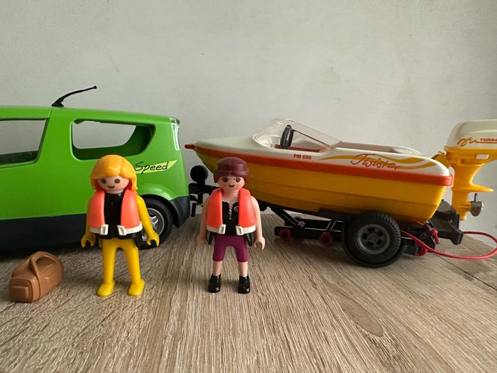 Playmobil voiture de vacance avec remorque bateau - photo numéro 5