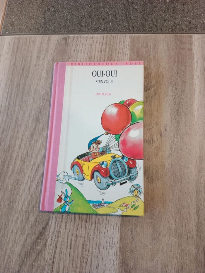 Livre Oui oui