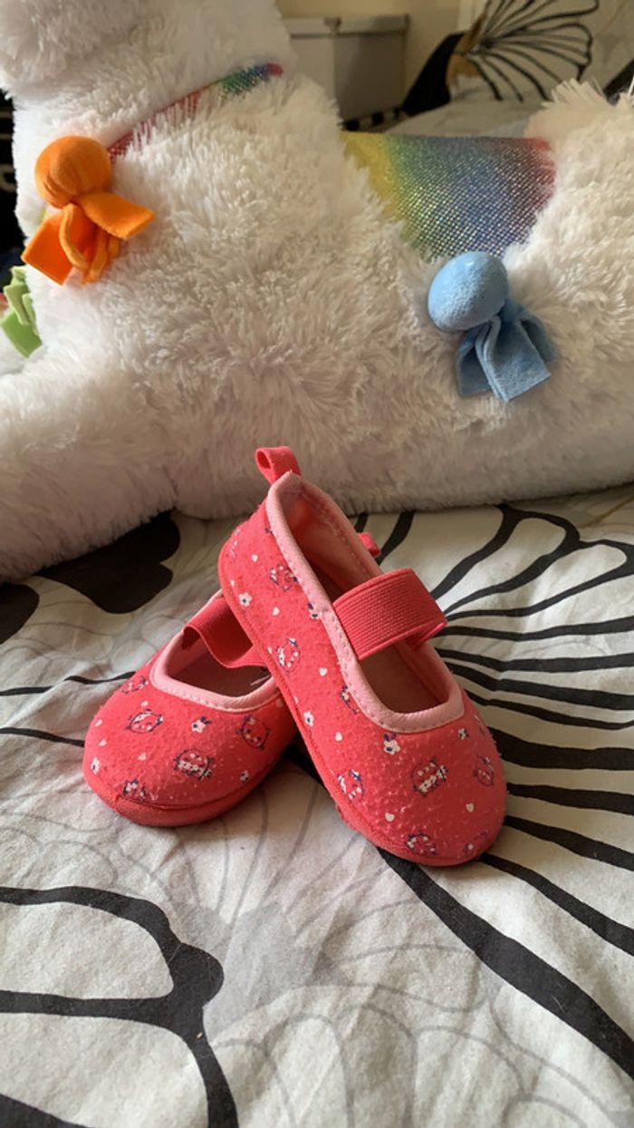 Chaussons rose motif chat pointure 20