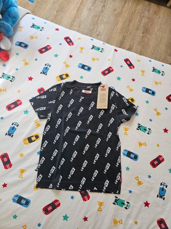 T-shirt  levi's