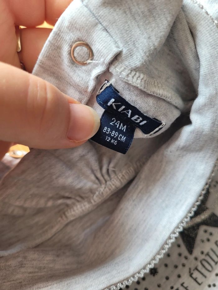 Sous pull etoile 24 mois - photo numéro 4
