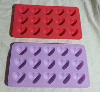 2 moules silicones coeurs
