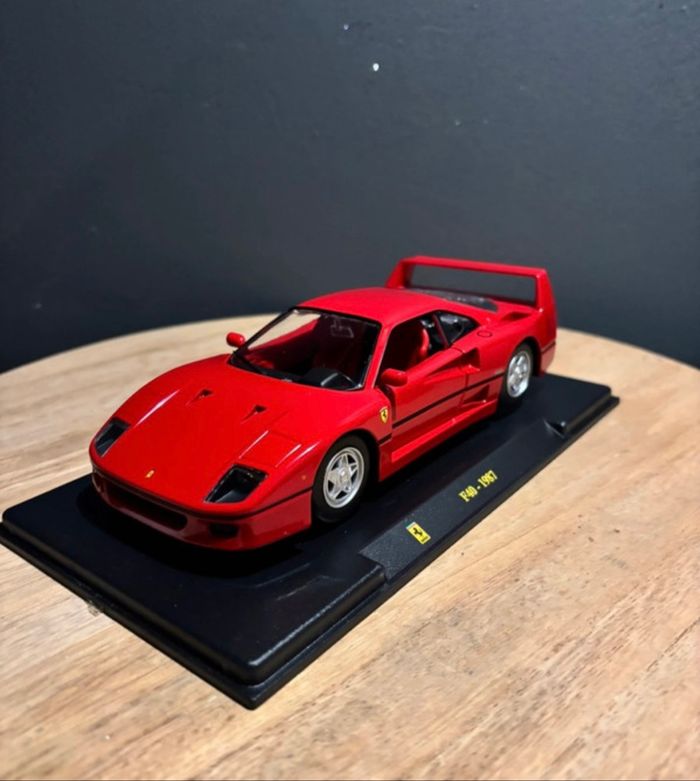 Ferrari 1:24 - photo numéro 2