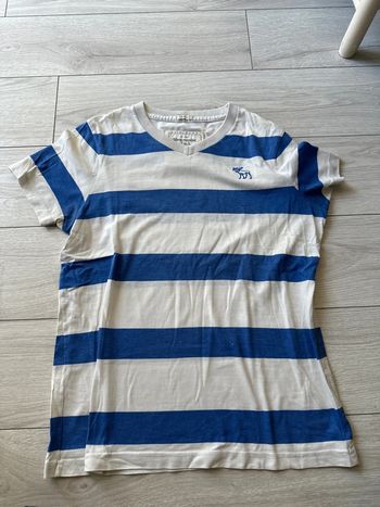 TEE shirt abercrombie & fitch