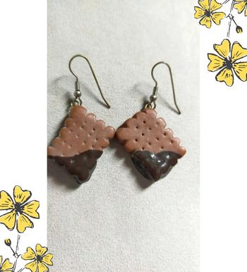 Boucles d’oreilles biscuit chocolat – pâte polymère (fait main) - Douceurs & Fantaisies