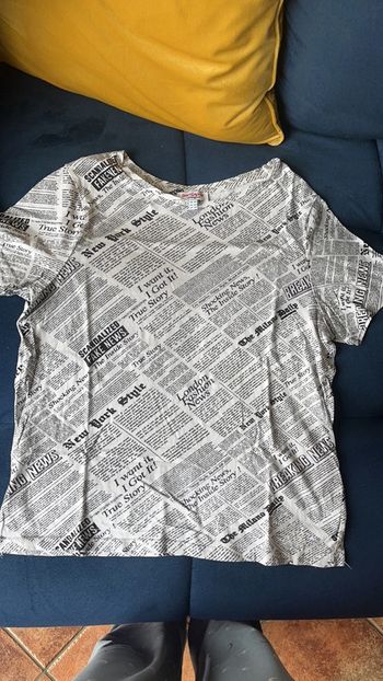 Tshir style journal taille M