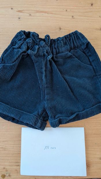 Short bébé fille