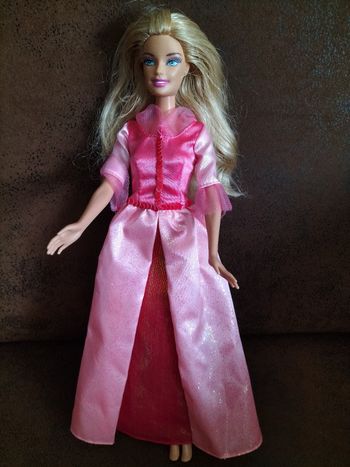 Poupée Barbie