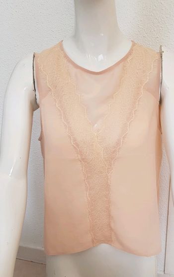 chemisier finition dentelle, decolté transparent