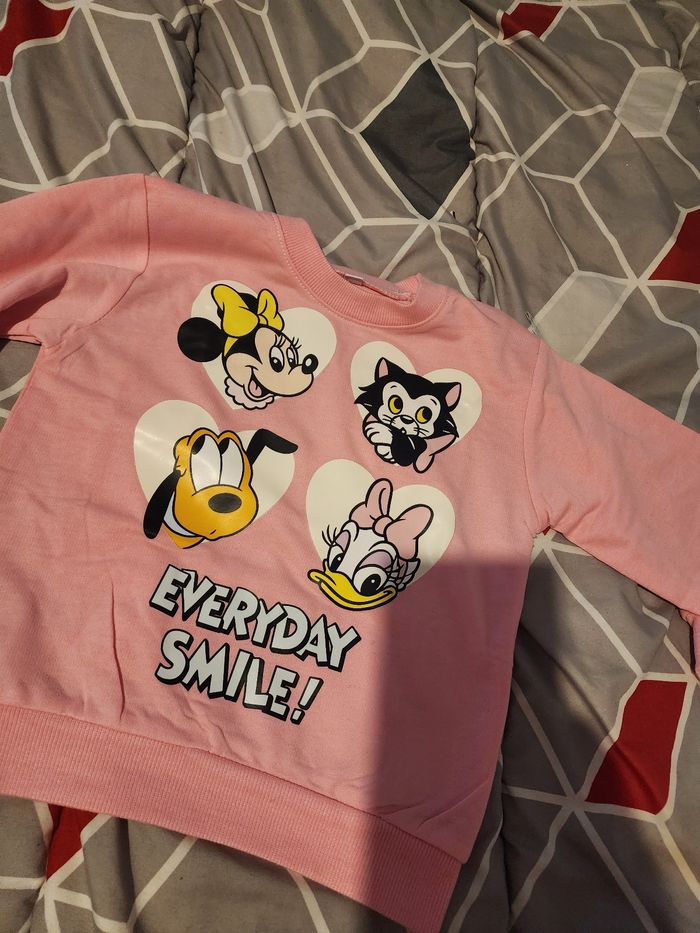 Lot pull minnie 3 ans - photo numéro 5