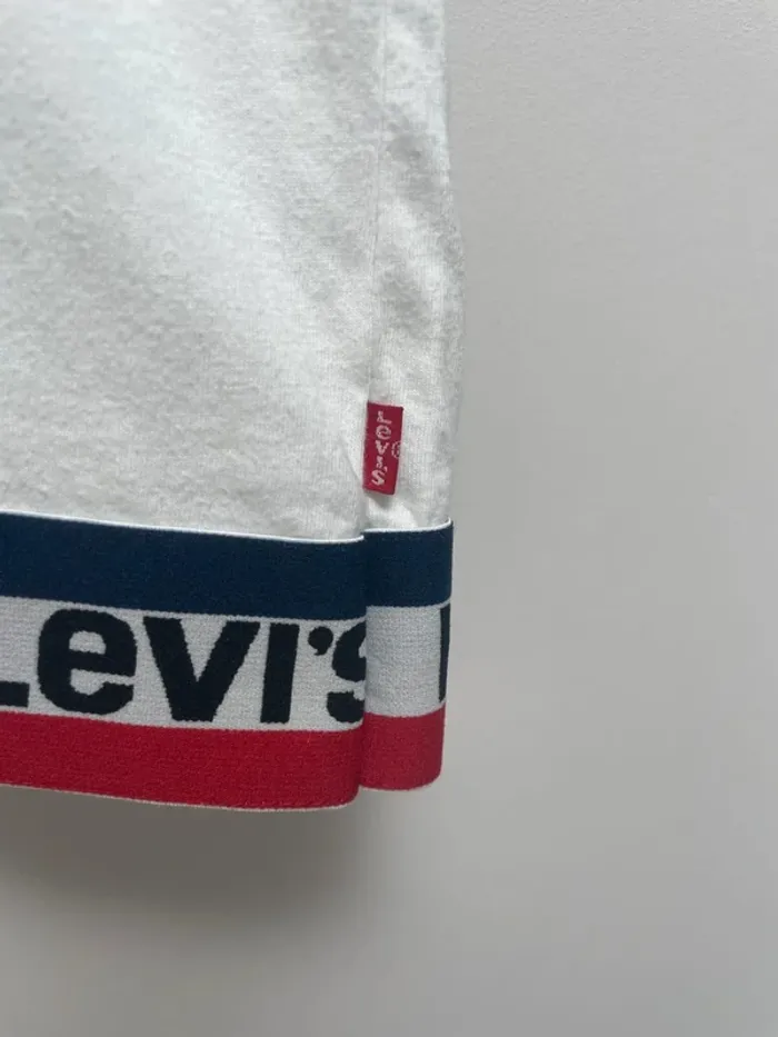 T-shirt Levi's white Women - photo numéro 4