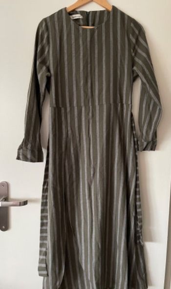 Robe kaki
