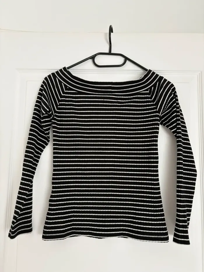 T-shirt manches longues rayé noire et blanche - Style marin - photo numéro 3