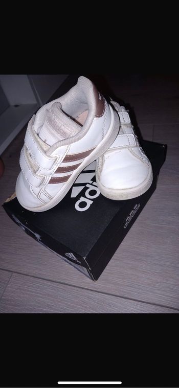 Basket adidas