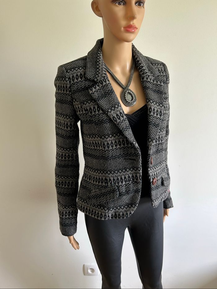 Veste courte grise et noire Esprit taille XS bon état - photo numéro 2