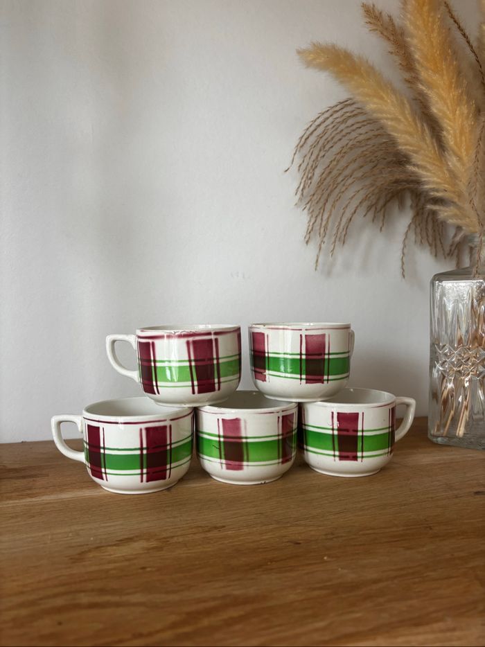 Ensemble de 5 tasses anciennes Sarreguemines Sousse