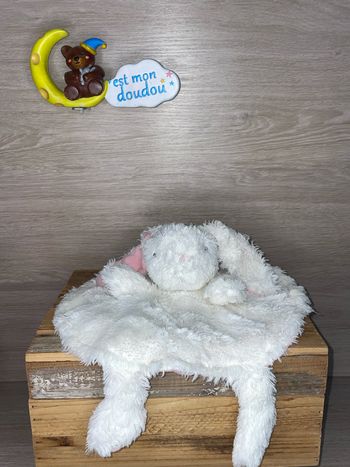 TZ22 doudou lapin 🐰 tom & zoé