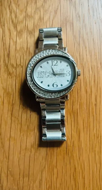 Montre argenté